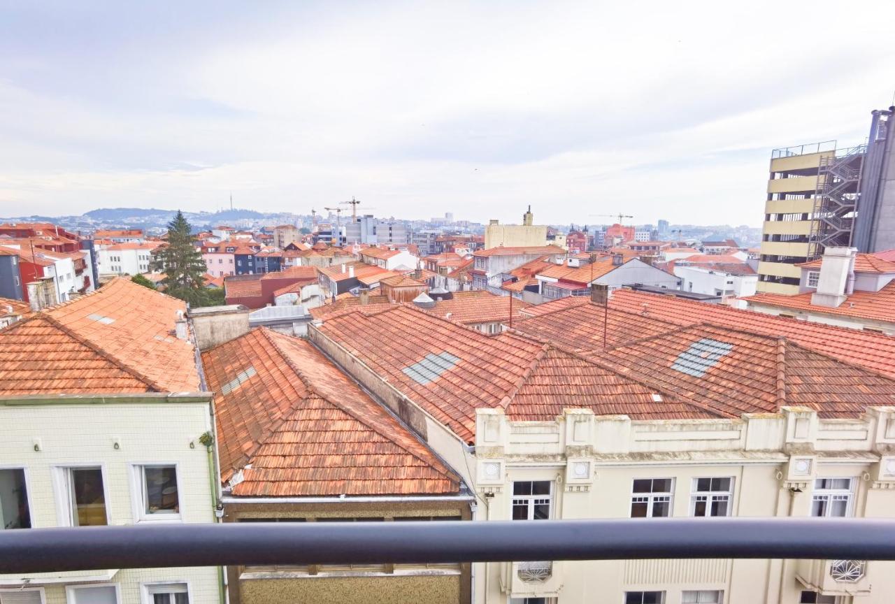 Ninho 424 Apartment Порто Екстериор снимка