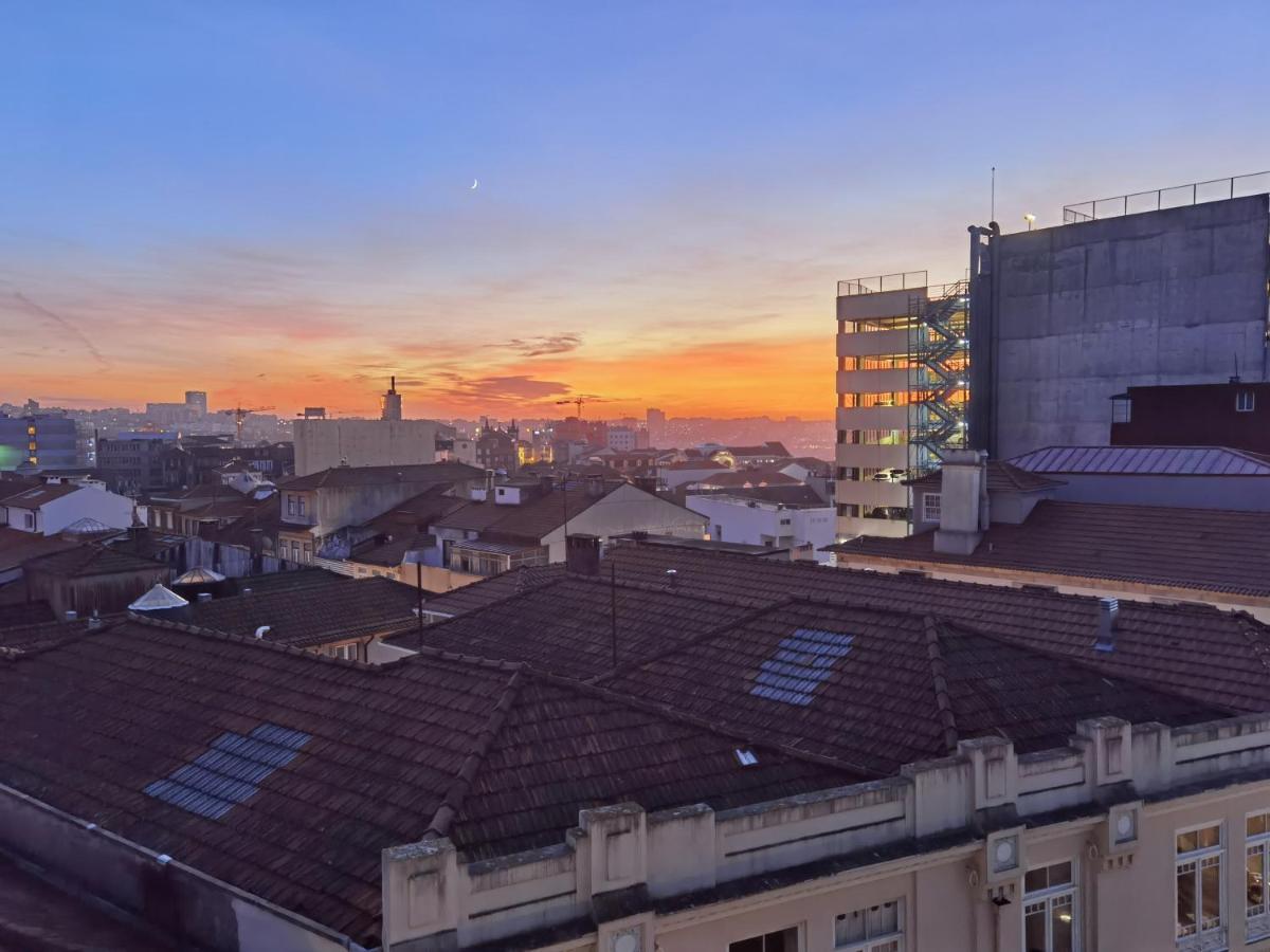 Ninho 424 Apartment Порто Екстериор снимка